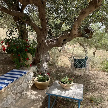 La Pedrera Rosa/the Pink Pedrera Balata di Baida