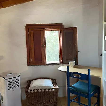 La Pedrera Rosa/the Pink Pedrera *