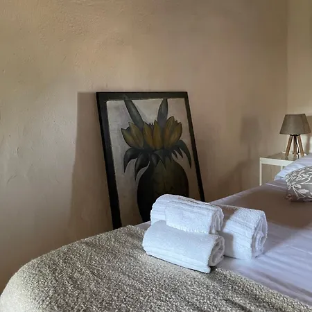 Feriehus La Pedrera Rosa/the Pink Pedrera